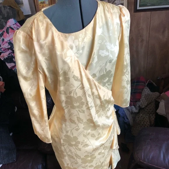 Elegant Yellow Floral Wrap-Style Women’s Dress - Picture 2 of 14